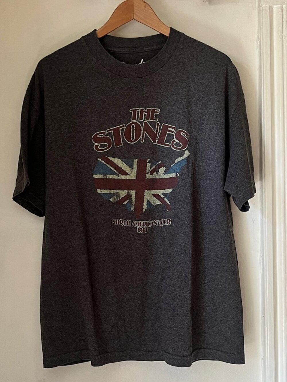 The Stones "North American Tour 81' " s/s t-shirt grey- good condition, sz: XL